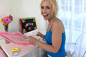 Beauty succumbs to rough oral seduction