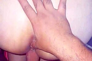 Hot milf gets her wet pussy licked by horny stud