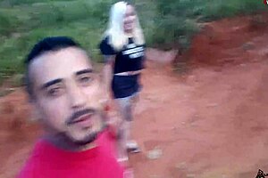 enfiei a pica na loirinha in public road thrill