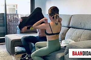 Fan meets girl on tinder