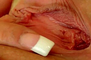 Phoenix marie enjoys solo relaxation on give me pink