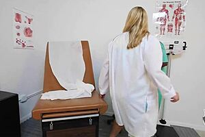 Hung nurse Rome Major pounds thick doctor Joslyn Jane