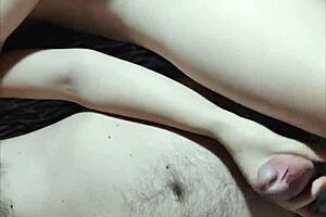 Mutual masturbation with pretty Asian milf couple 😏