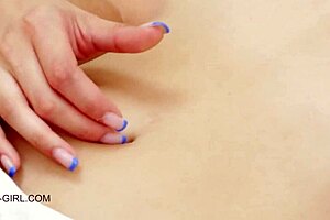 super hot petite teen intensely masturbates on the sofa with daddy vibes