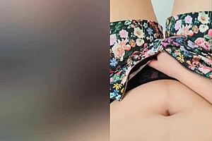 Hot girl flaunts big natural boobs