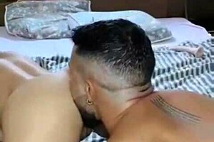 Beautiful ass, great masturbation scene