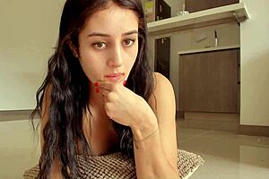 hot brunette with JUICY ASS chats online and shows her FACE