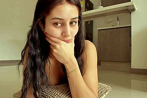 hot brunette with JUICY ASS chats online and shows her FACE