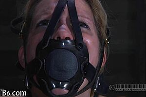 Enjoying hot oral sex delights with passionate sucking and licking all night long 😋💦