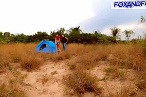 Amateur couple enjoys hot sex in the great outdoors and ends with a facial