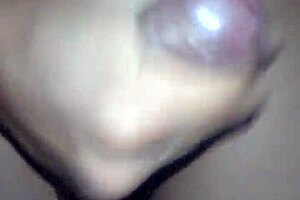 Watch Zero Give That Dark Handjob Now!