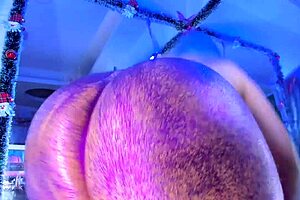 A glitter and oil twerk along naked body with a big bounce