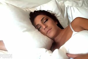 Sexy Brunette Feels Intense Pleasure