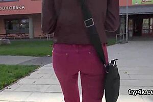 Erotic Cutie Feels Deep Pleasure in POV Blowjob and Twat Spreading