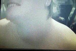 Does the bbw wife give blowjob to cumshot?