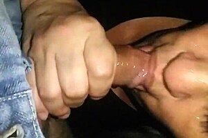 Pistolinha636 Performs Oral Sex