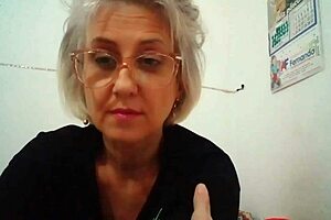 Blonde Milf in Lingerie Amateurs