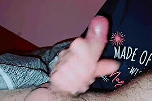 Teasing Suck on Amateur Cock for Swallow