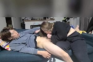 Sex with an Asian wife who gives blow jobs like a professional