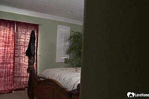 Incredible Babe Is Here To Seduce You Passionately