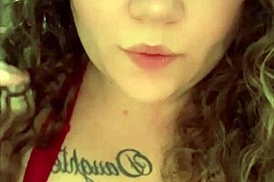 dj brisa guides handjob from mama noel teasingly