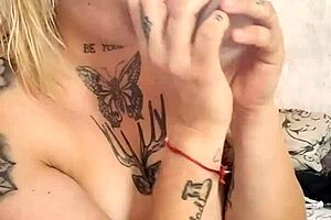 i, blanquita, squirting hard with dildos, oh yeah