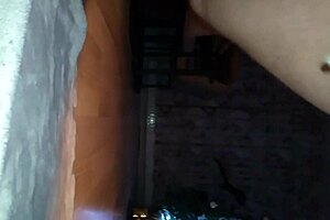 I luv milkin dat Dutch cow fer her cum