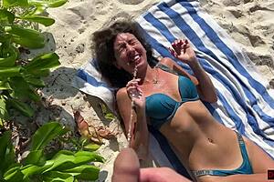 OMG, I pissed on her at the beach, she freaked out! 😱