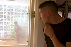 Stepsiblings secretly fuck in bathroom threesome