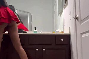 Hidden camera catches sexy fat pussy lips in bathroom