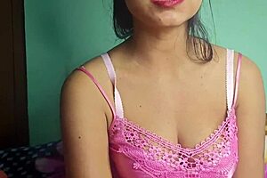Young Indian couple's homemade sex video with close-ups
