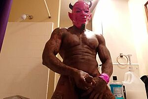 Hallelujah Johnson Worships Big Black Cock Solo