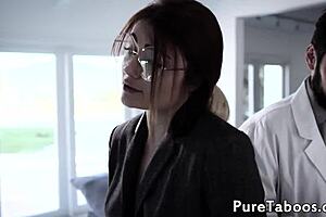 Glasses Teen Meets Doctor In Storyline