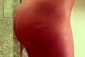 Horny Step Sister DPs Herself