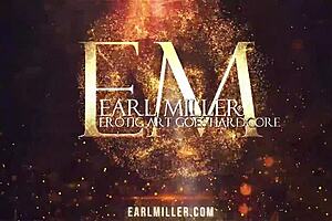 riley ray dildo drills her tight shaved pussy solo 😈