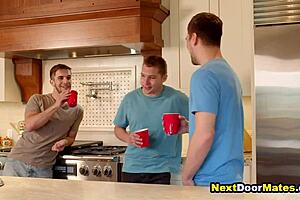 College roommates host gym buddies for gay bareback orgy 😏