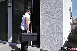 Tanned And Tempting Milf Anissa Kate