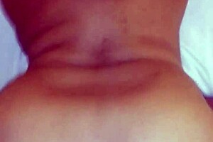 I can't beleive this retro anal scene from 2015!