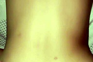 me gusta jugar con el pene duro de él... voy a extrañarlo mucho durante su viaje