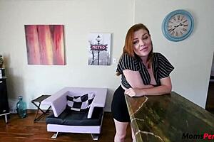 i i am a pervert who fucks stepmom in homemade fat tits scene