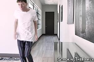 Teen Stepsis Drips From Pussy In High Definition Bunny Costume