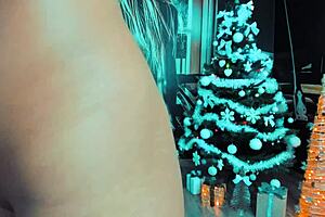 Merry Christmas Webcam Chat with Costumes