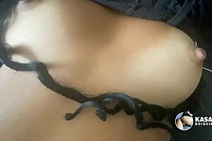 a novinha pediu rola na buceta sem camisinha