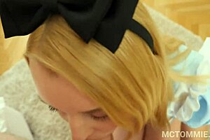 Amateur Girlfriends Alice Wonderland Cosplay Blowjob Sex POV