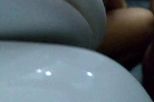 In the hotel, my Colombian ex-girlfriend gives a deep blowjob, swallowing all.