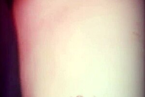 le mamo la verga a un desconocido en el parque para vengarme de mi novio infiel 😈