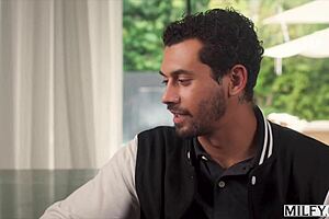 milfy mom savannah seduces stud with anal hunger