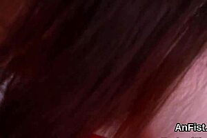 Kinky Lesbian Stunners Spread And Fist Anals With Rimjob And Assfucking