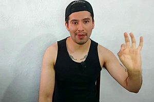 Homo thug seduces married coworker to suck his monster cock