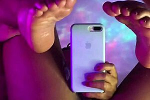 Beautiful Feet And Vibrator Masturbation